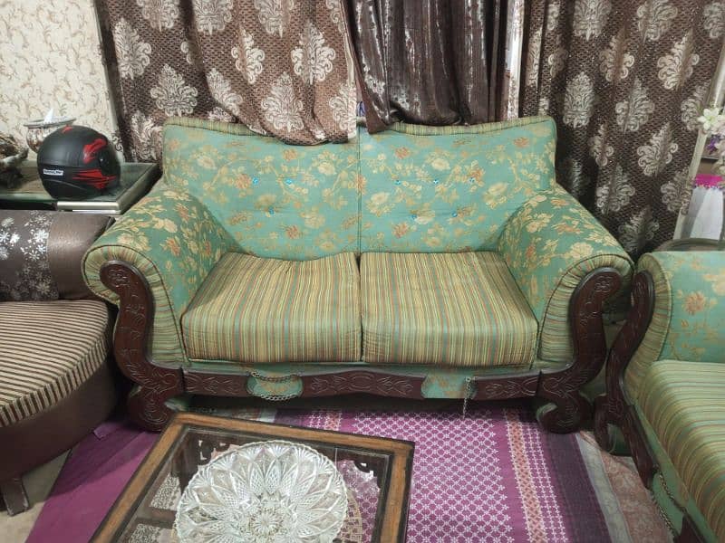 6 seater sofa set in affordable price 1