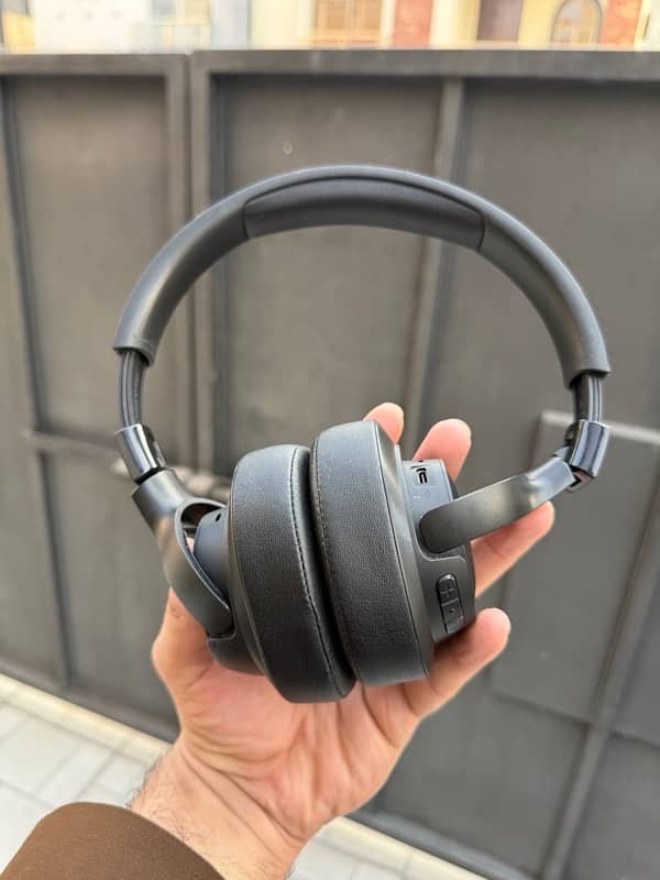 Jbl 760nc 1