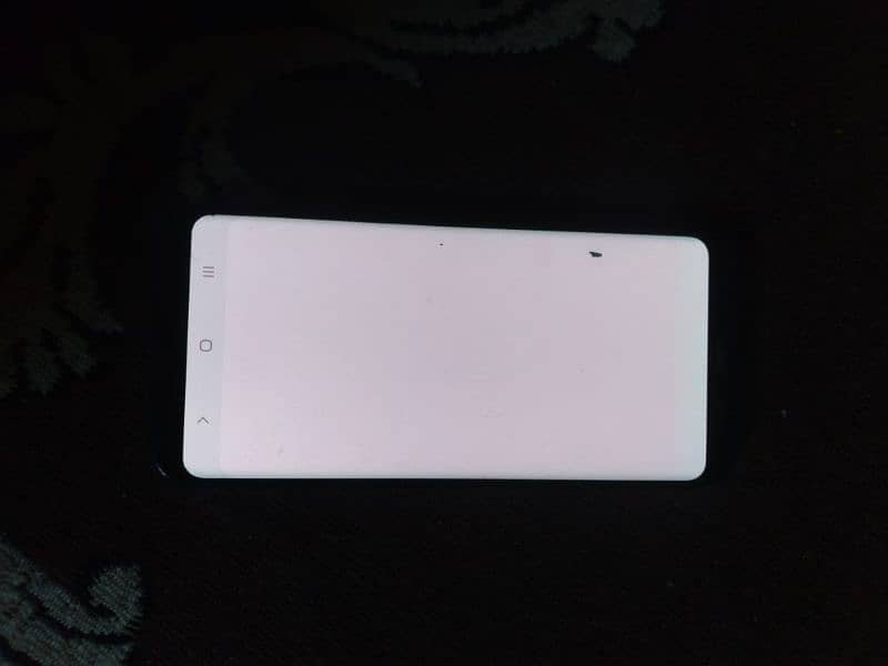 Galaxy S8 single sim PTA official minor shade very minor dot can c pic 1