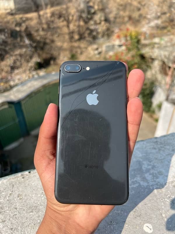 Apple iPhone 8plus 2