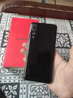 Huawei p20 pro 6gb128gb dual sims 03246602625