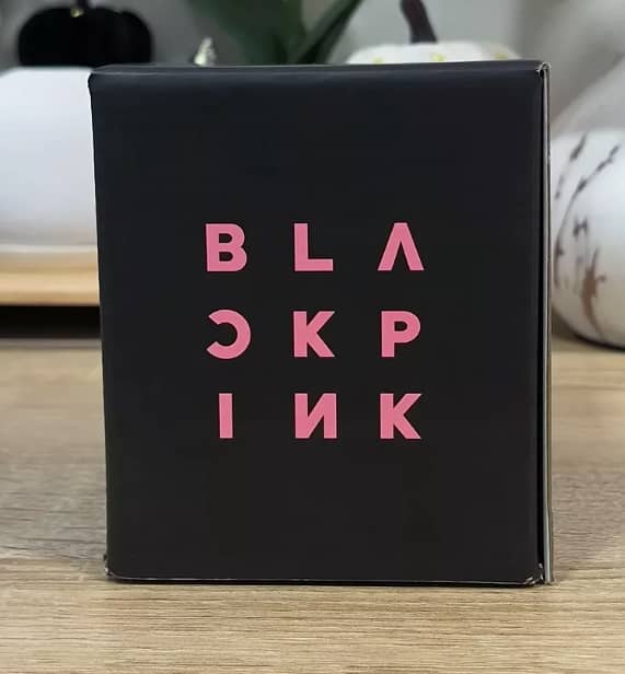 Black Pink typo mug 4