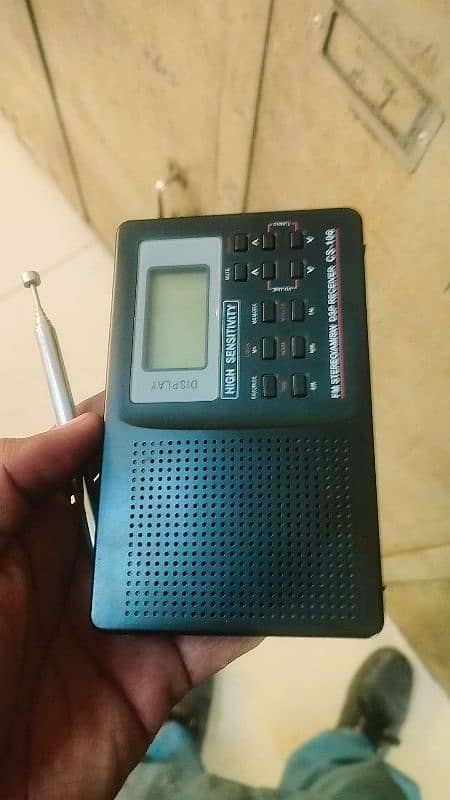 Radios cell sony sw 11 sony j1 and 2 China contact wtsp 03073007804 4