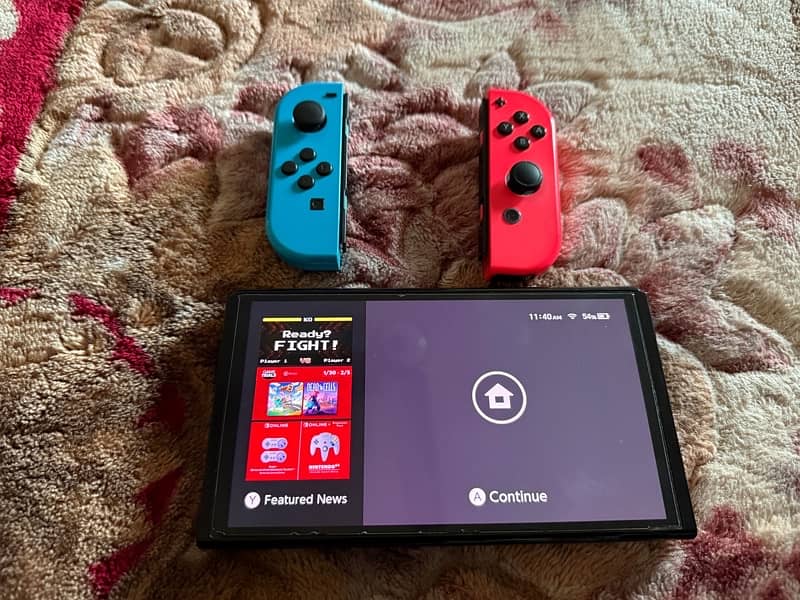 Nintendo Switch OLED 10/10 Complete Box 6