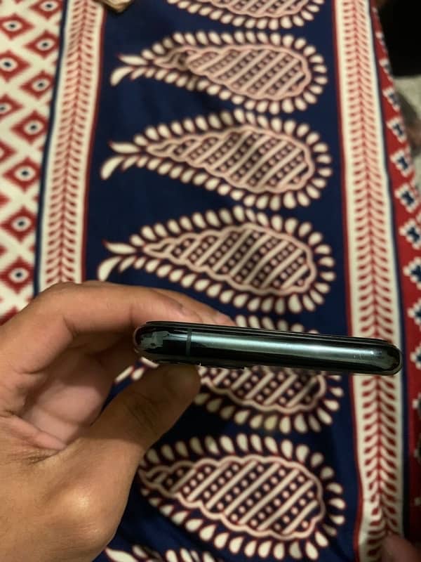 Iphone 11 pro 64gb FU 4