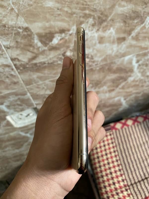 iPhone Xs 256GB 2