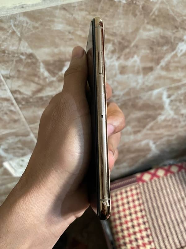 iPhone Xs 256GB 3