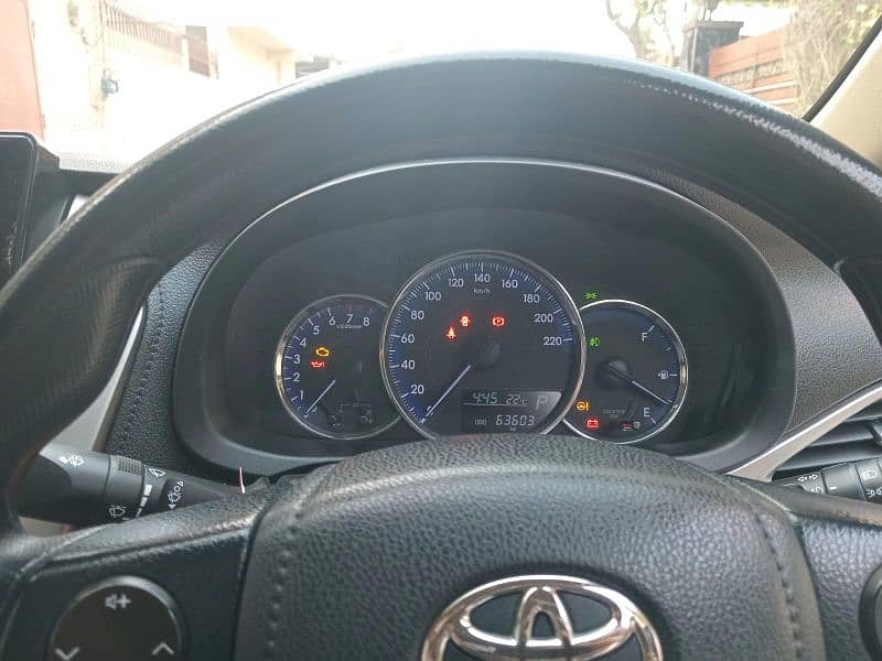 TOYOTA YARIS ATIV CVT 1.3 2022 18