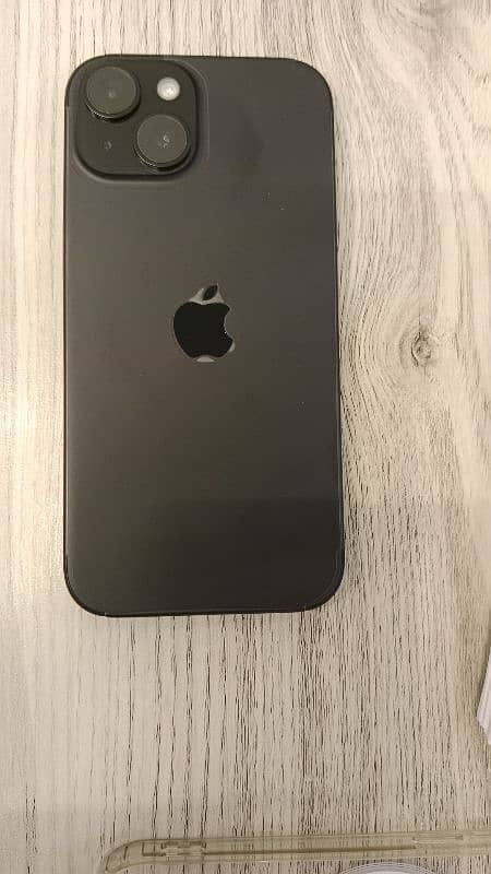 iphone 15 Almost Brand New 128 gb physical dual 2