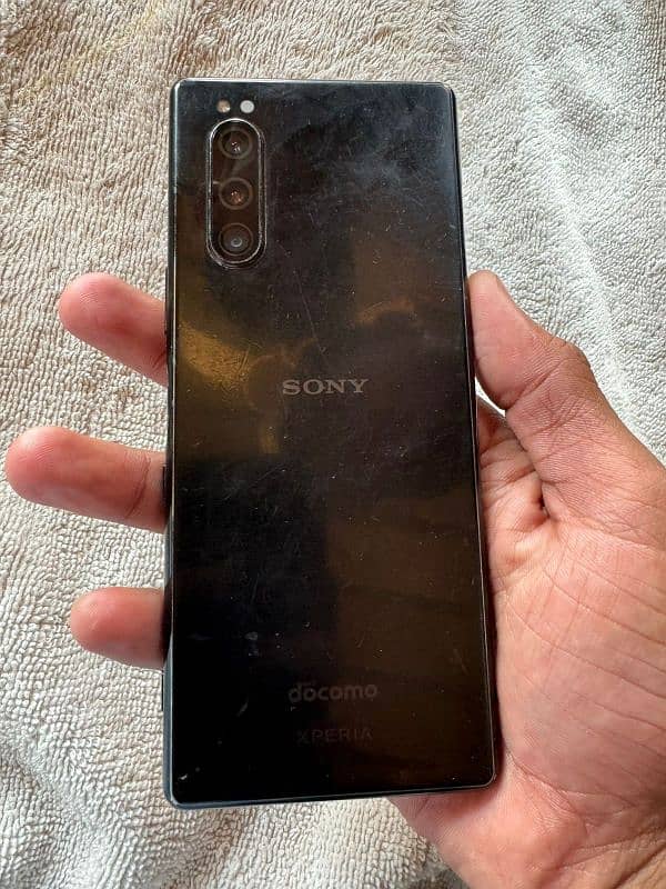 Sony Xperia 5 mark 1 6