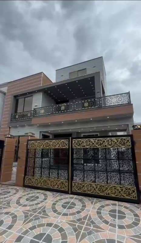 10 Marla Elegant House For Sale In J Block, Citi Housing Jhelum 8