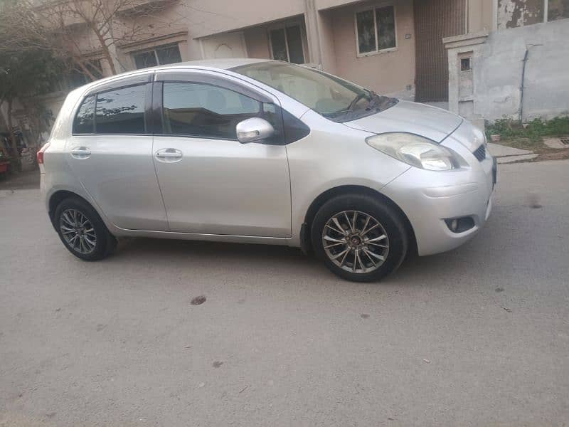 Toyota Vitz 2009 2