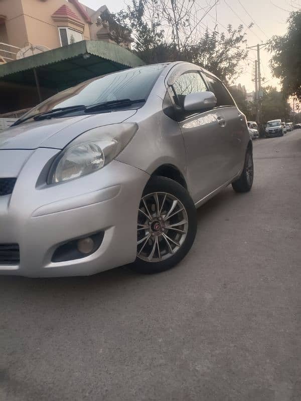 Toyota Vitz 2009 9