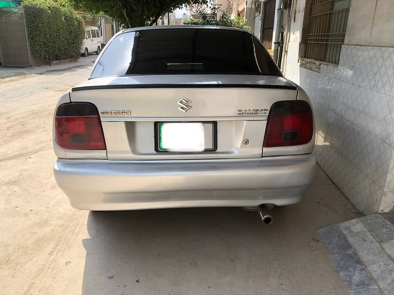 Suzuki Baleno 2004 in excellent condition 4