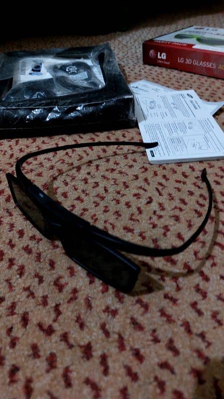 Samsung + LG 3D glasses for sale 6