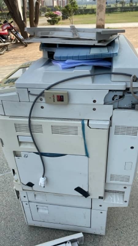 Ricoh color Machine for sale 0