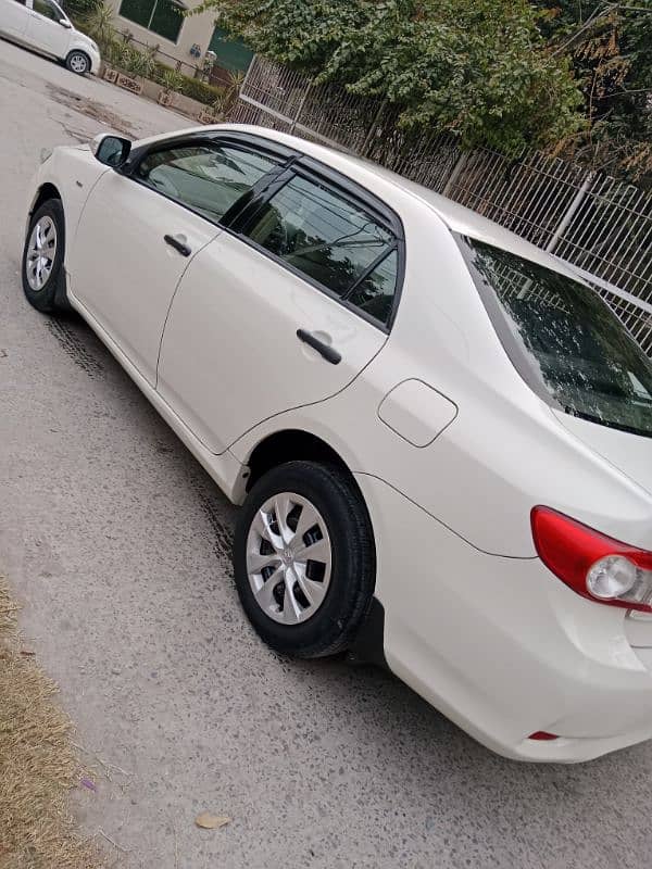 Toyota Corolla GLI 2013 2