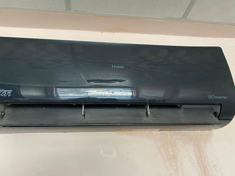 Haier 1 ton DC inverter heat and cool 0