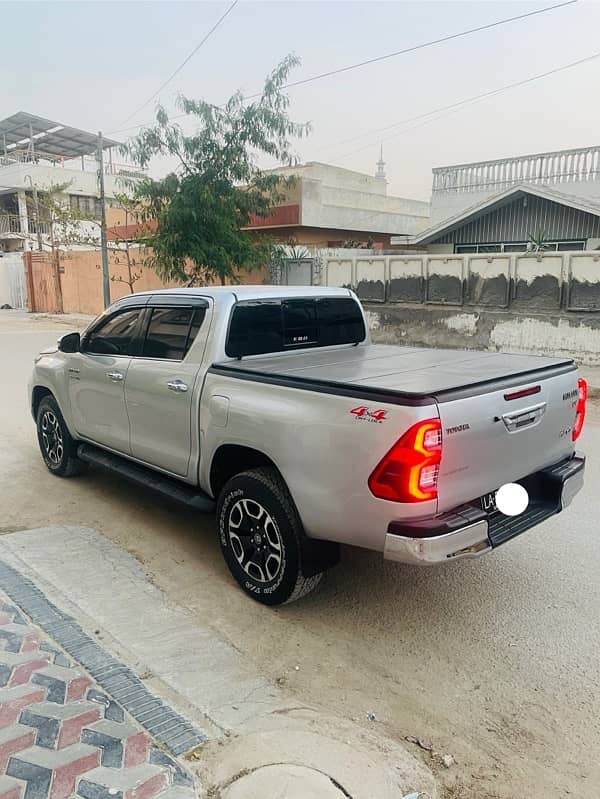 Toyota Hilux 2021 Model newshape  V 2