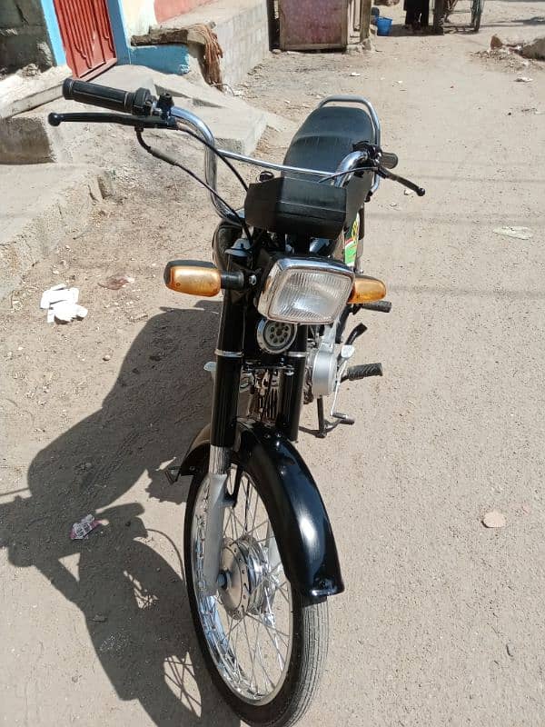 Honda 70cc 2020 ke 11 month Karachi number 2