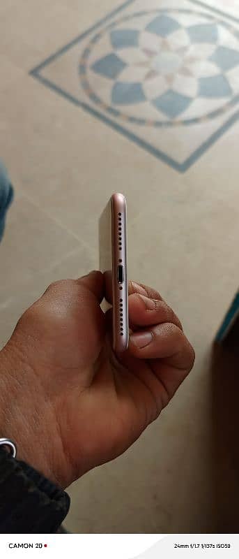 iphone 7 Plus 32 GB 1