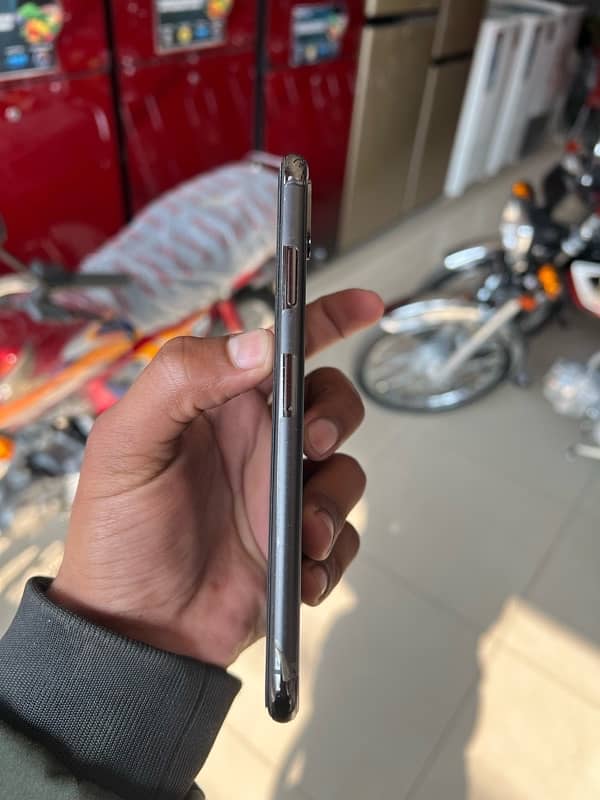 Iphone XsMax 256 Dual Pta Approved 3