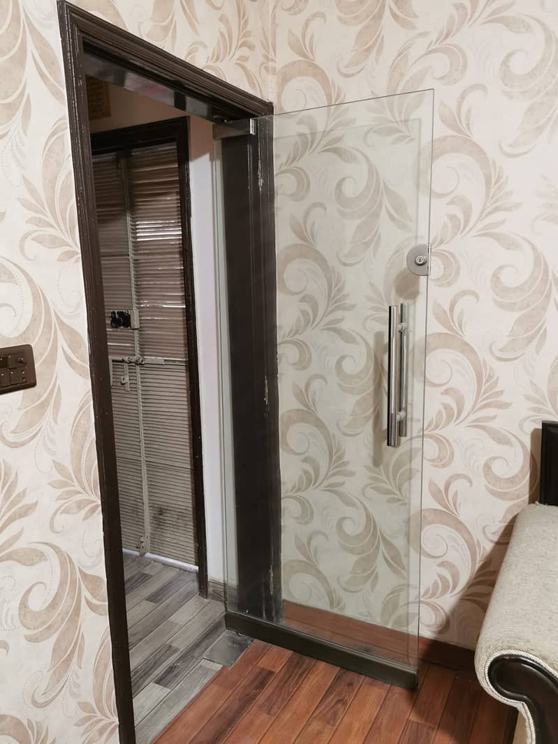 Glass door, Glass sliding partition, Stove, Geyser for Sale 4