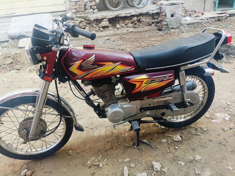 Honda CG 125 Model 21/22 Genuine Condition 03164232958 11