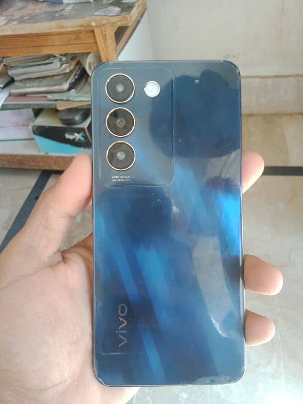 Vivo Y100 3