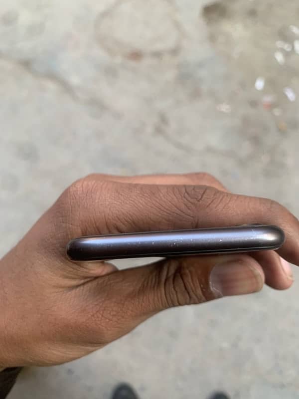 iPhone 8 non pta Baki all ok 9