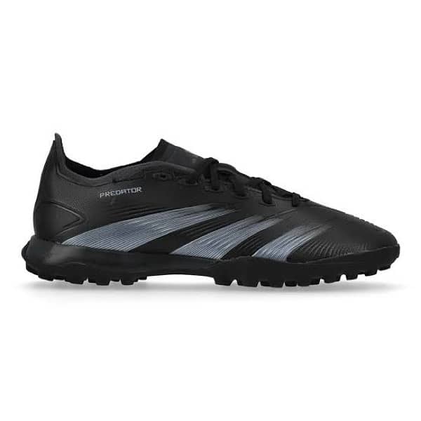 Adidas Predator League tf (BRAND NEW) US 9 / UK 8 0