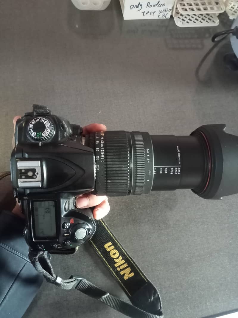 For sale Nikon camera D90 with 18-200mm lenes Whatsapp Nbr 03484901852 0