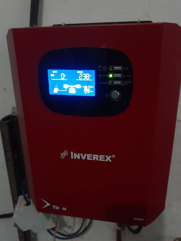 invrex 2.4 hybrid inwerter 1