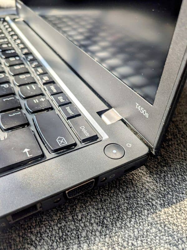 Lenovo T450S Core i7 - 5th Gen 0