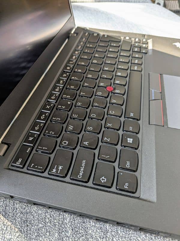 Lenovo T450S Core i7 - 5th Gen 2