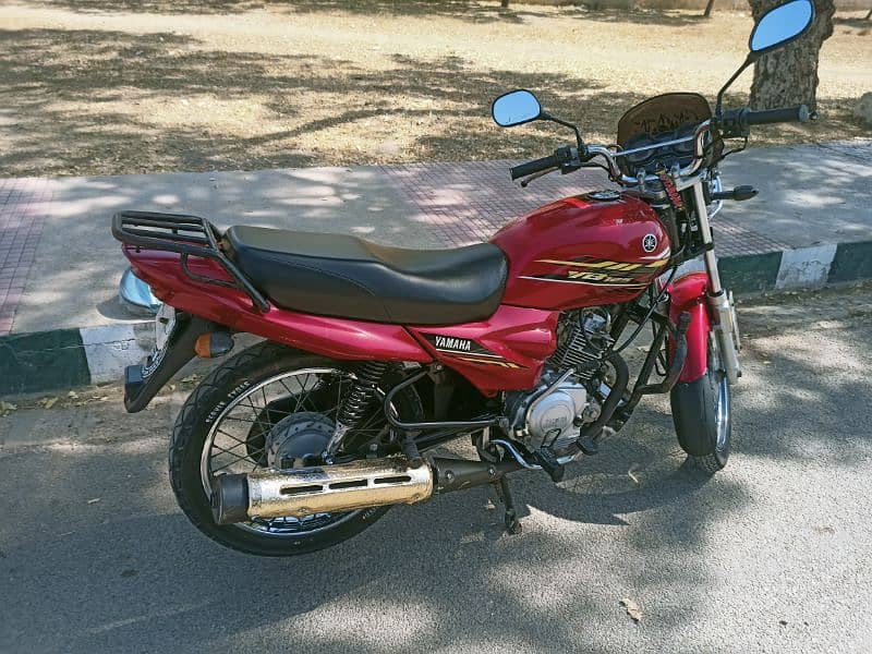 I am selling my Yamaha ybz125 model 2020 10