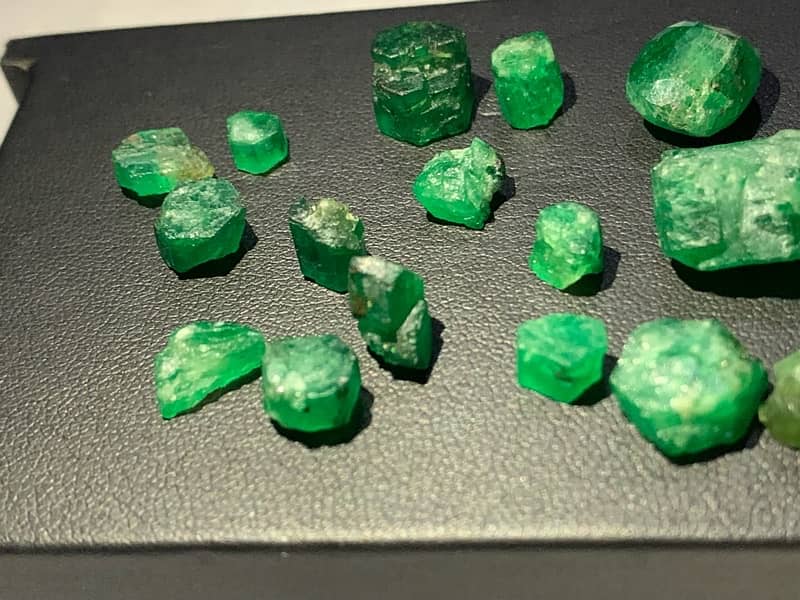 Emerald Stone 4