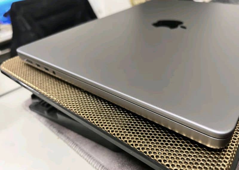 Macbook pro M3 2