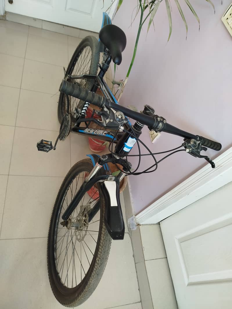 Bicycle With Gears In Very Good Condition 2