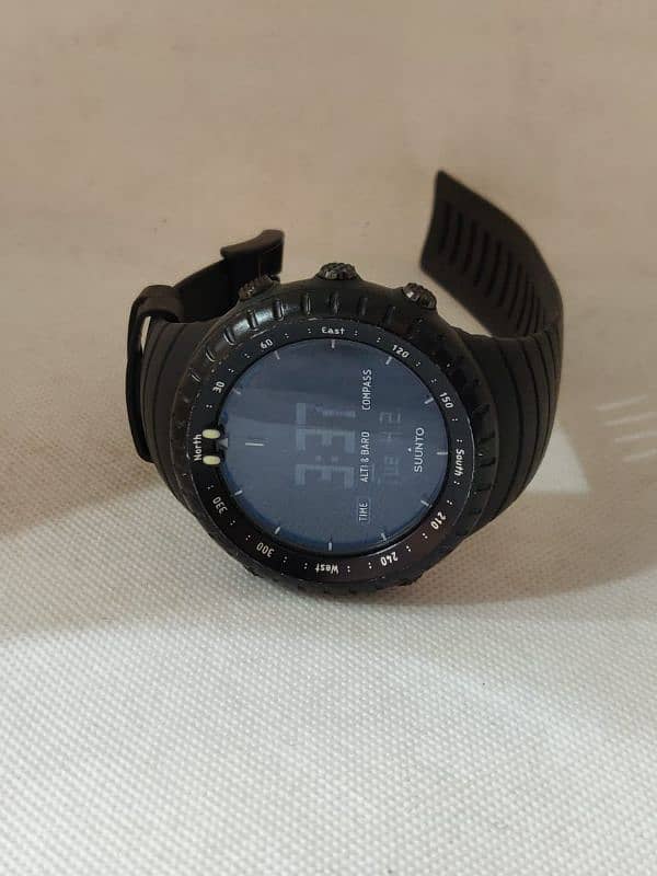 Suunto core all black 7