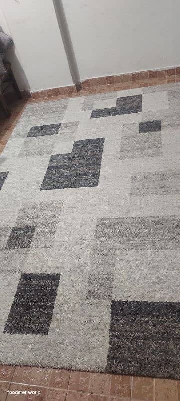 grey white beautiful rug 0