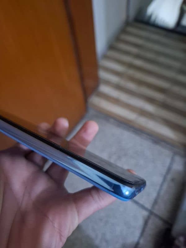 I am selling Samsung Galaxy A32 4