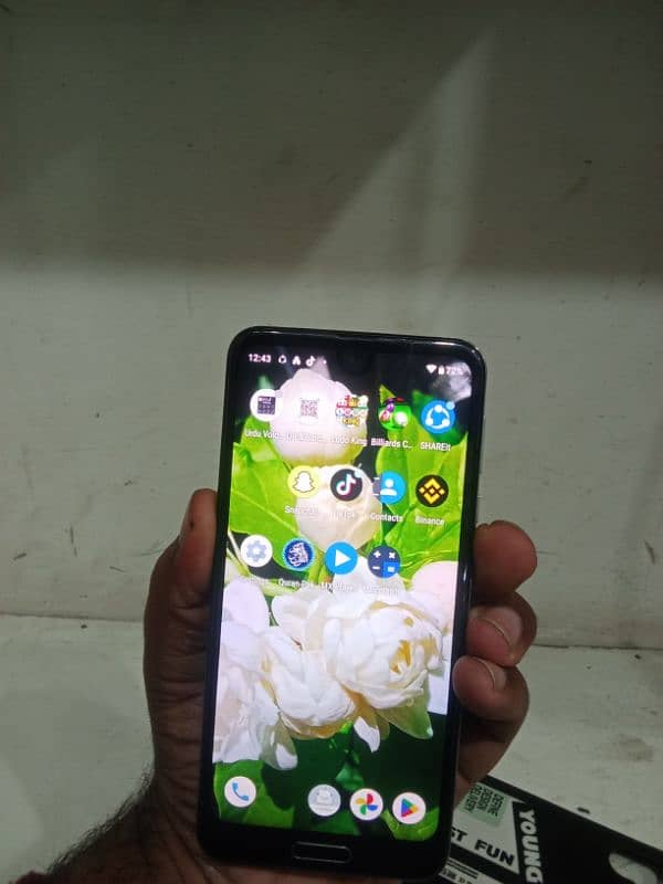 Aqua r2 janwan 4 64 gb Official pta aproved 2