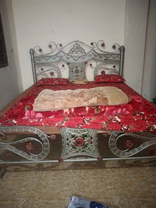 Iron furniture, complete bed set with sofa set 3