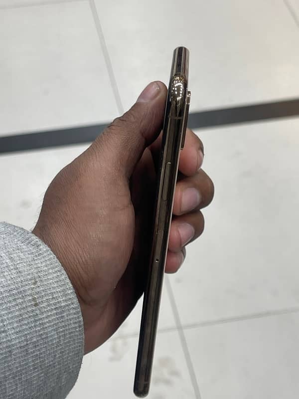 Iphone XS MAX PTA APPROVED 7