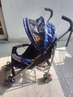 good quality pram for sale almost new