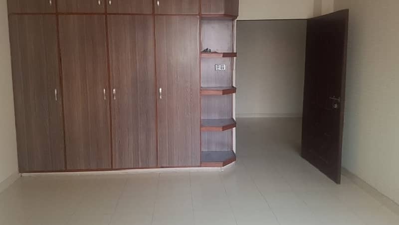 4 Marla 1st Floor Office For Rent In DHA Phase 3, Block Y, Lahore. 1