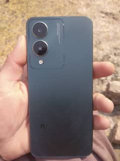 vivo y17s (4+4/128)