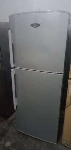 hair Jambo saiz fridge and freezer behtareen condition