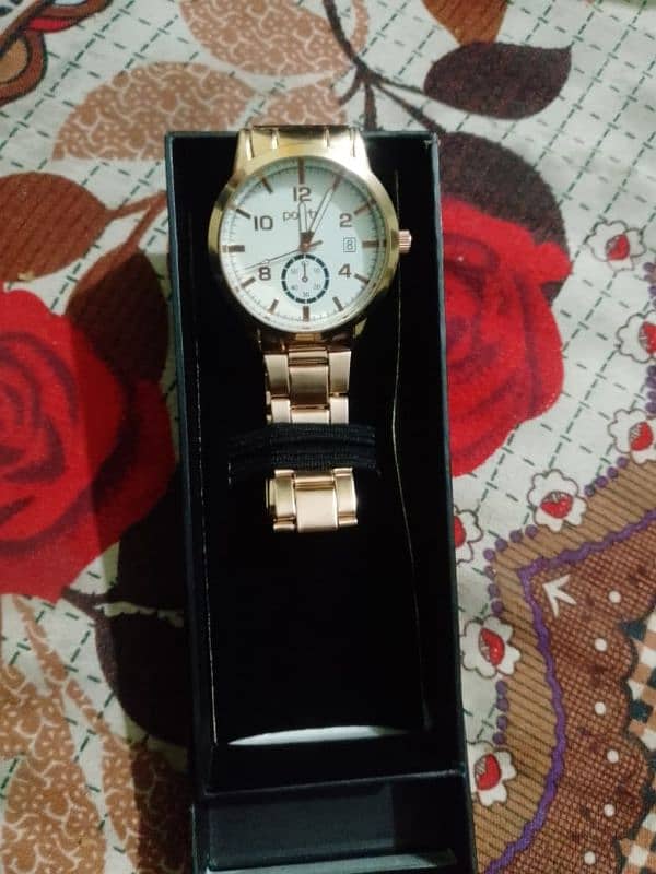 new style watch positive golden watch 1